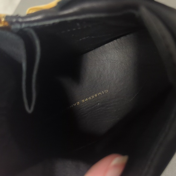 Giuseppe Zanotti Cruel wing gold sneakers - Picture 9 of 12